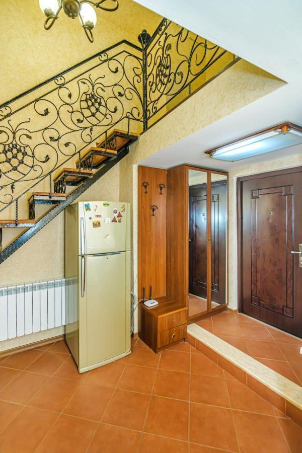 Nizami Street 2 Room Luxe House Baky Esterno foto